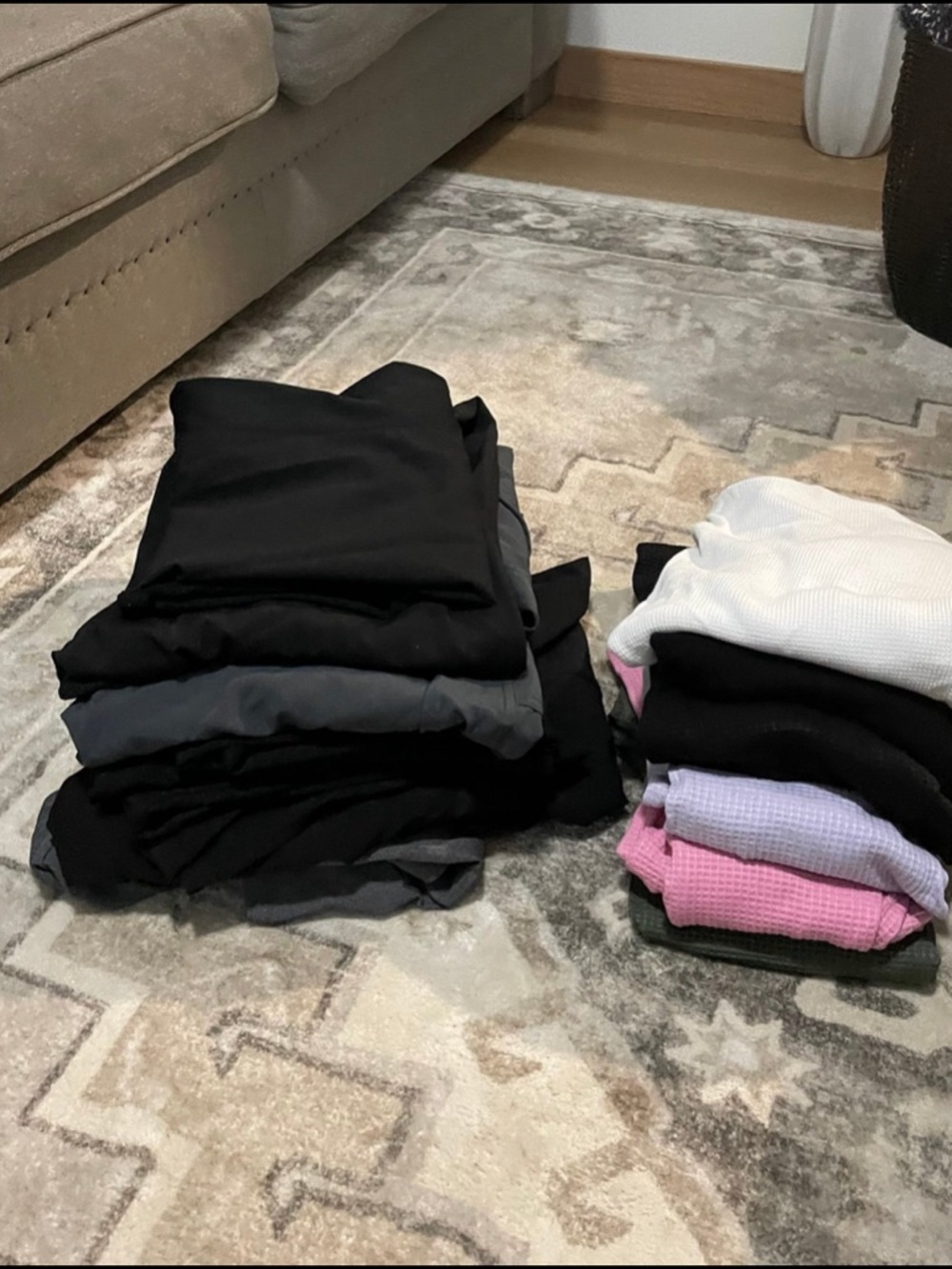 Women’s scrub lot size xs/s